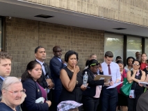 7C7730DF-4BFC-4249-BFE5-75C07B5C3D6D_1_105_c